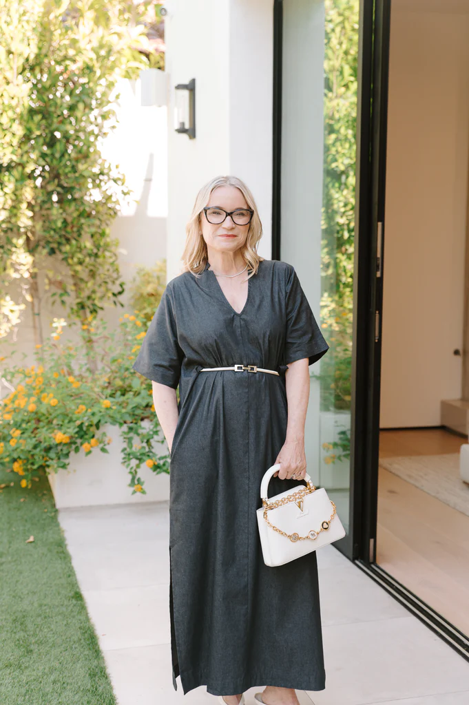 Tracy is wearing the Michele Caftan made from Italian Recycled Cotton Cashmere.